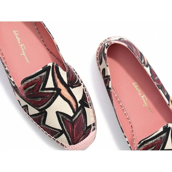 New Salvatore Ferragamo Sue Espadrille Flat Size 6.5 - Picture 2 of 16